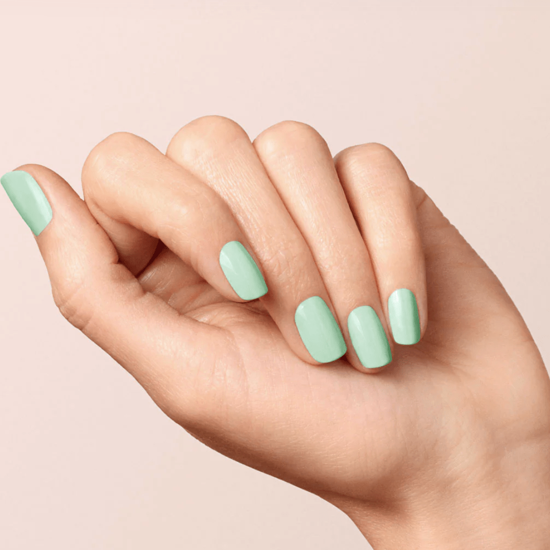 Living Beauty nail polish Manucurist Mint Polish