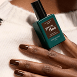 Living Beauty nail polish Manucurist Clove Polish